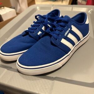 Adidas Men's Royal Blue and White Sneakers